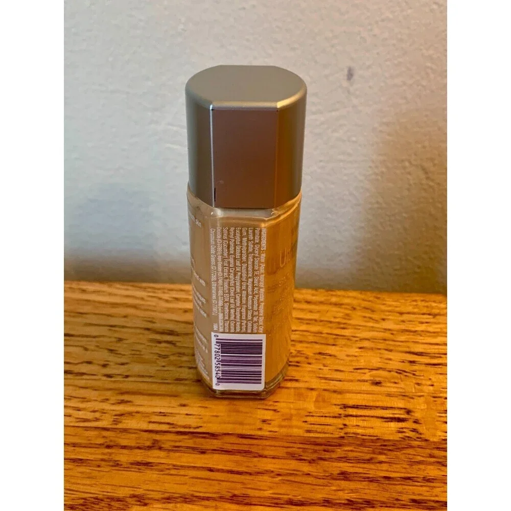 Wet’n Wild Ultimate Cover Smooth Foundation  Discontinued, RARE #854 HONEE